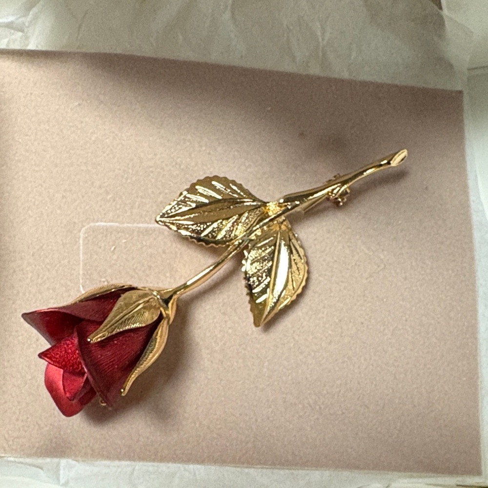 Gold And Red Rose Brooch 28$